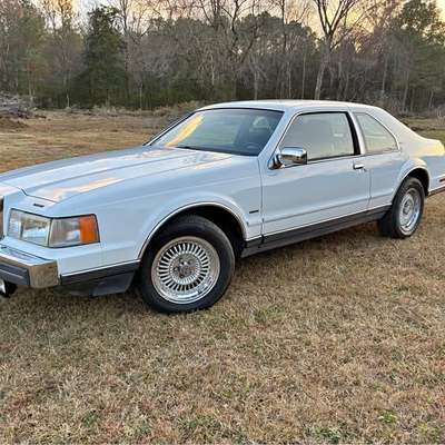 1989 Lincoln Mark VII - LSC Sedan 2D