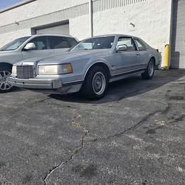 1989 Lincoln Mark VII LCS