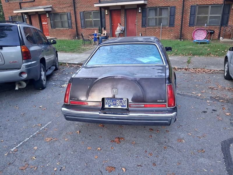 1988 Lincoln Mark VII - LSC Sedan 2D
