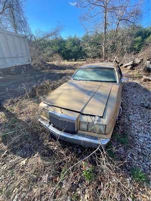 1985 Lincoln Mark VII - LSC Sedan 2D