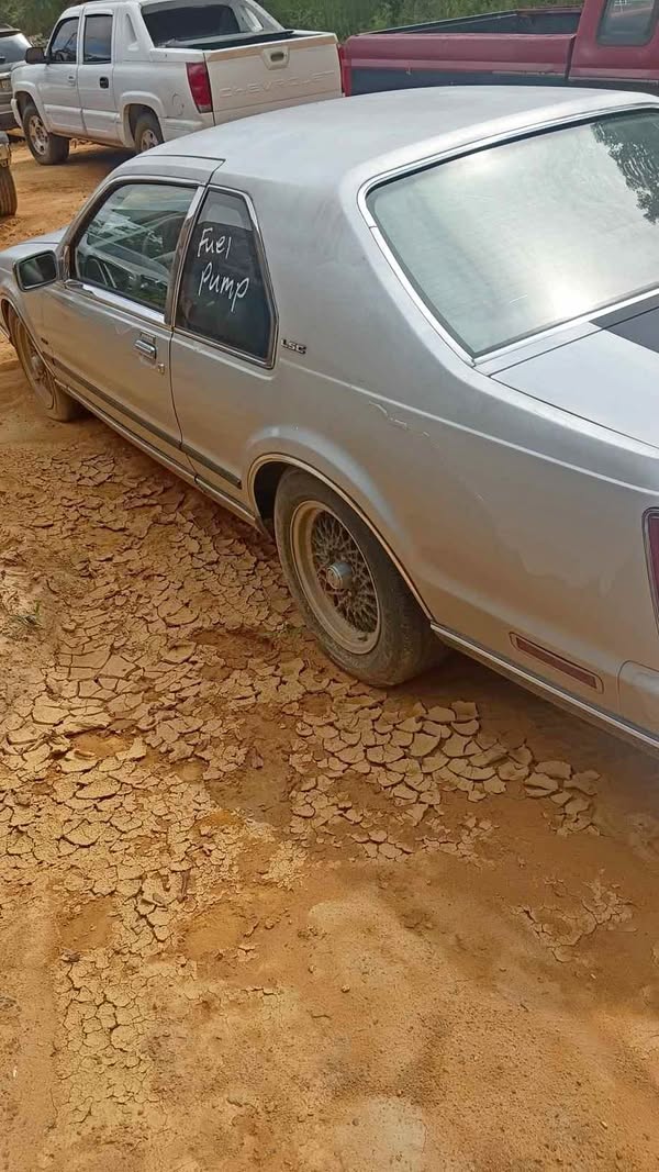 1989 Lincoln Mark VII - LSC Sedan 2D