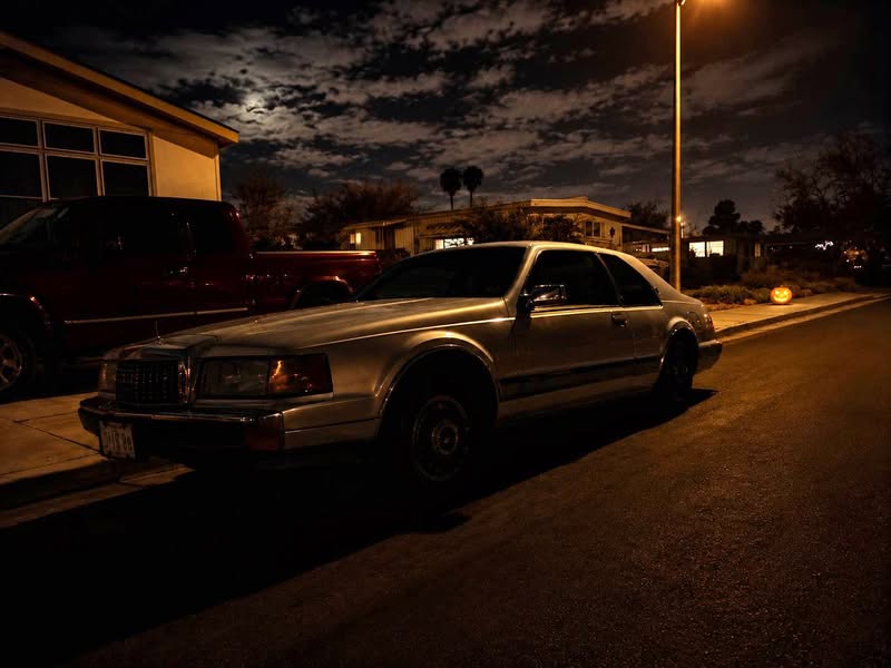 1988 Lincoln Mark VII - Bill Blass Designer 2D