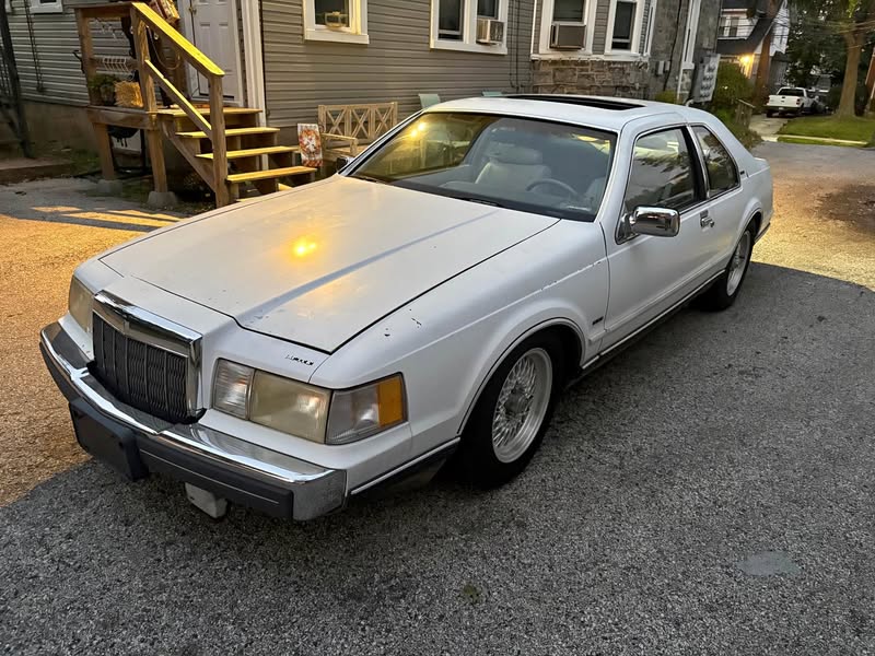 1991 Lincoln Mark VII - LSC Sedan 2D