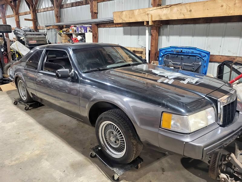 1990 Lincoln Mark VII - LSC Sedan 2D