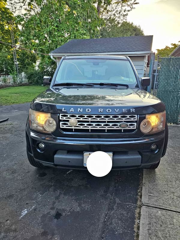 2012 Land Rover LR4 - HSE Sport Utility 4D