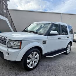 2013 Land Rover LR4