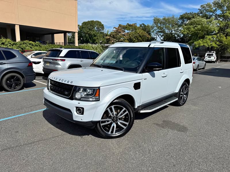 2016 Land Rover LR4 - Landmark Edition Sport Utility 4D