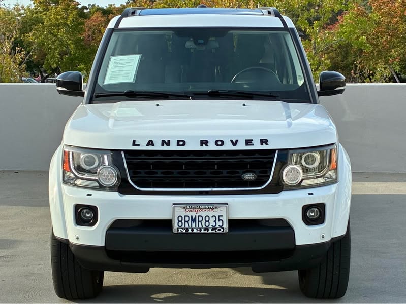 2016 Land Rover LR4 - LR4