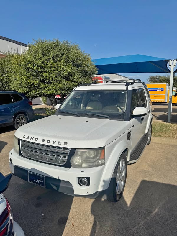 2016 Land Rover LR4 - LR4