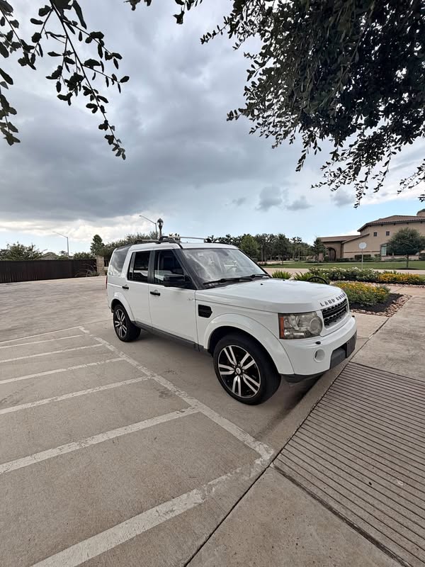 2011 Land Rover LR4
