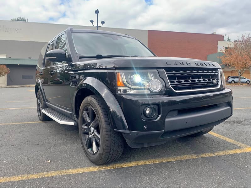 2016 Land Rover LR4 - HSE Sport Utility 4D