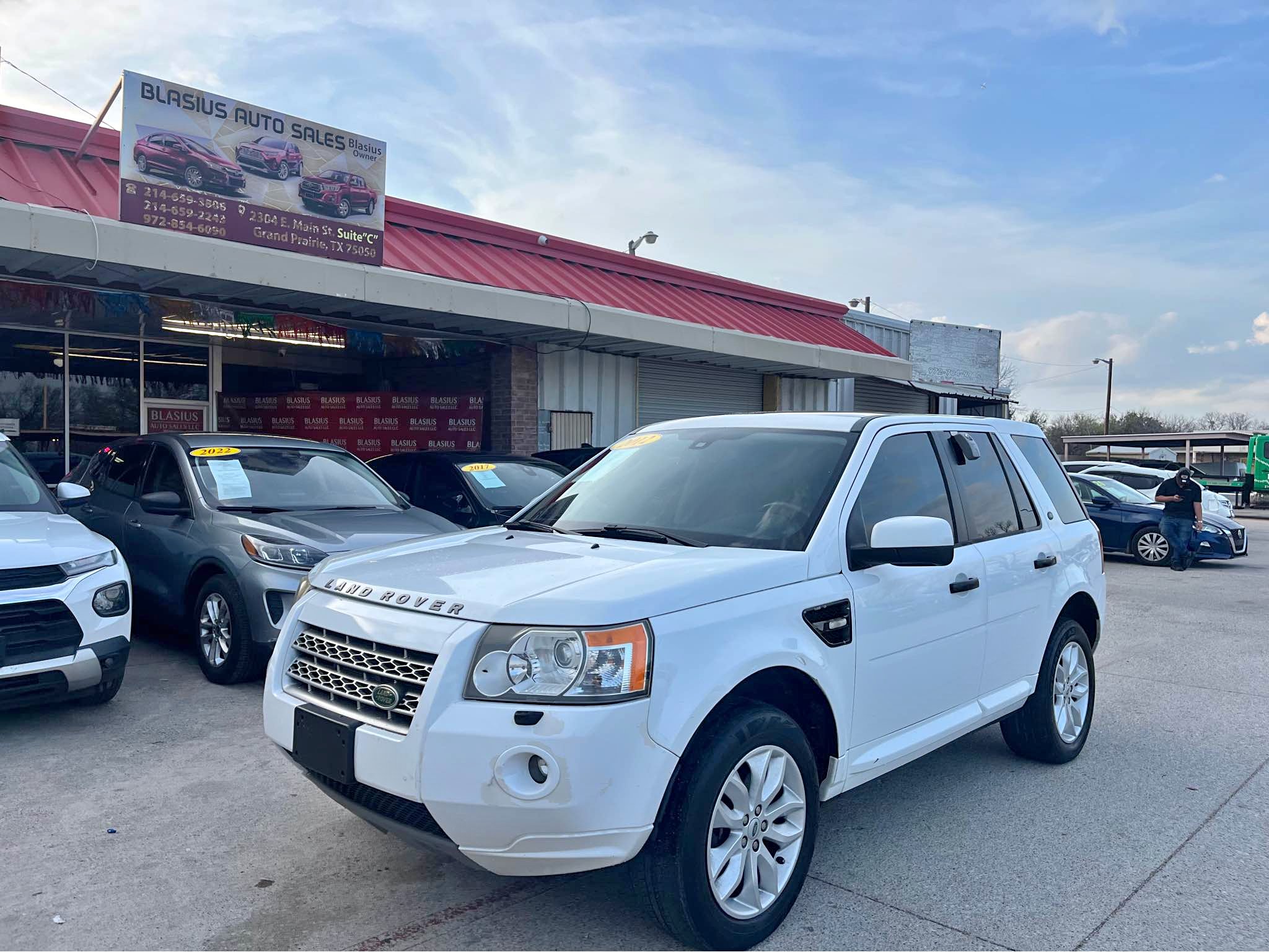 2012 Land Rover LR4 - HSE Silver Edition Sport Utility 4D