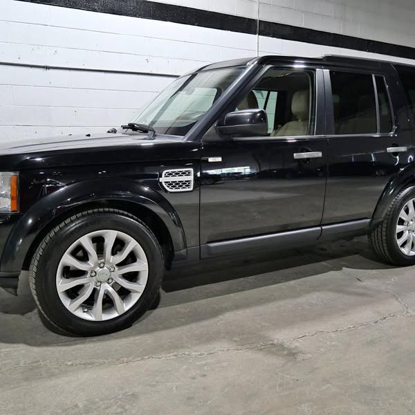 2013 Land Rover LR4 HSE Sport Utility 4D