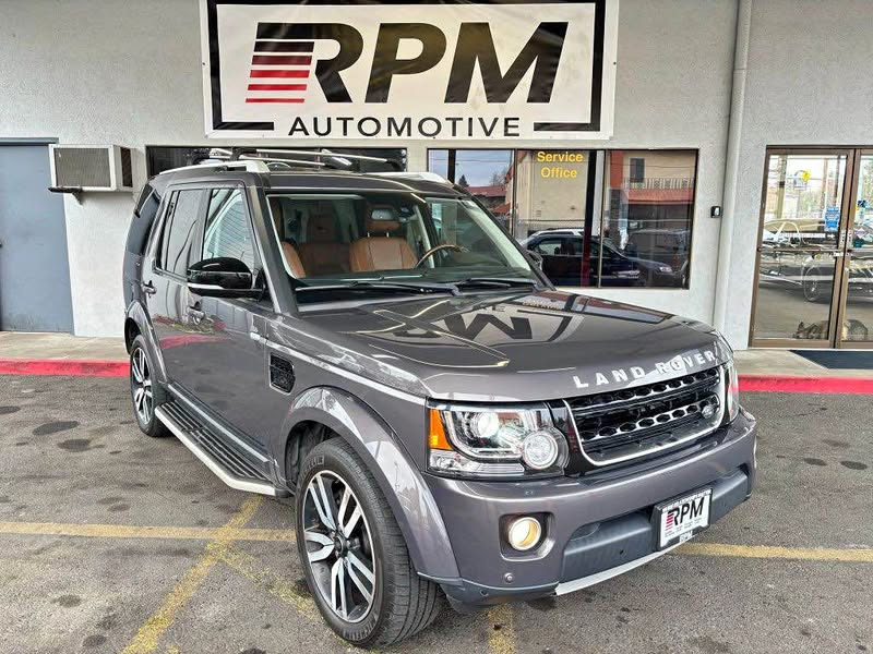 2016 Land Rover LR4 - LR4