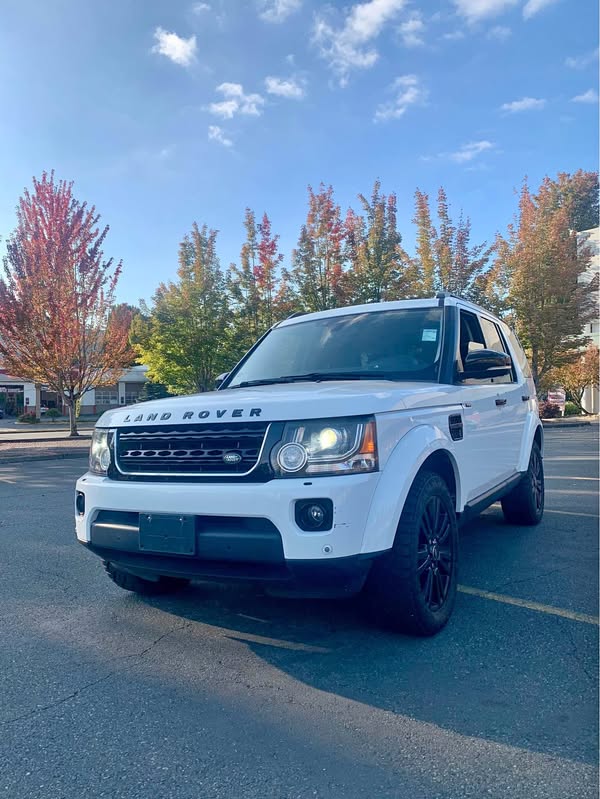 2014 Land Rover LR4 - HSE Sport Utility 4D