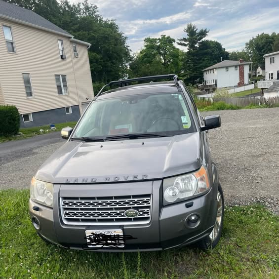 2010 Land Rover LR4 - Sport Utility 4D