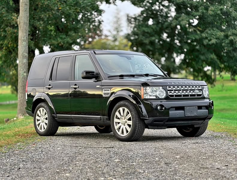 2013 Land Rover LR4 - HSE Sport Utility 4D