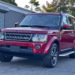 2014 Land Rover LR4 HSE COMES SERVICED INSPECTED + NEW OIL CHANGE INCL IN PRICE!! NO DEALER FEES NO PREP FEES!! JUST CAR TAX + PLATES!! WE DO DMV + HAVE NEW PLATES ON PREMISE!!