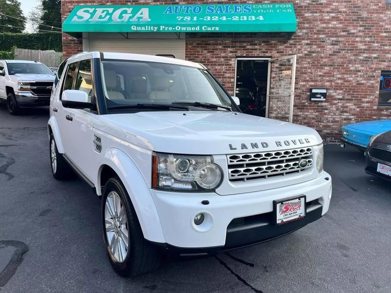 2011 Land Rover LR4 - HSE LUX Sport Utility 4D
