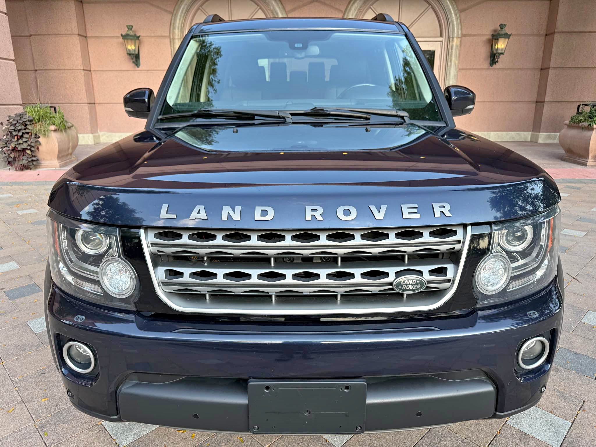 2016 Land Rover LR4 - HSE Sport Utility 4D