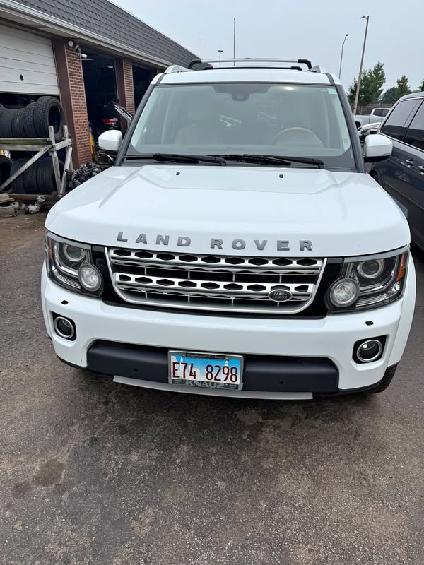 2015 Land Rover LR4 HSE LUX