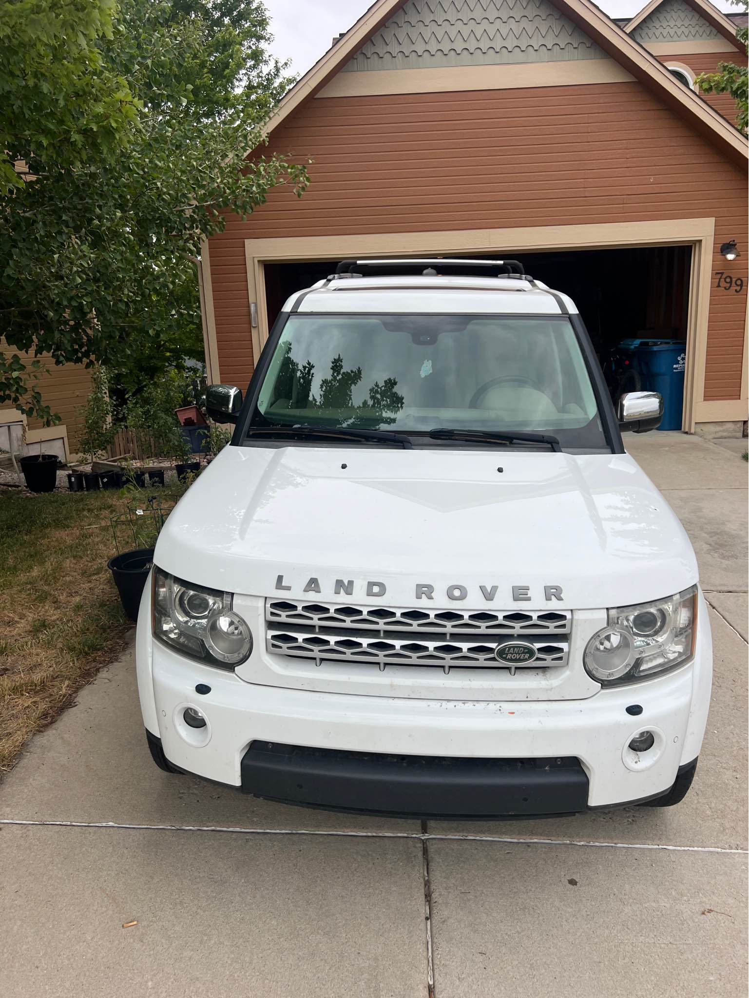 2012 Land Rover LR4 - Sport Utility 4D