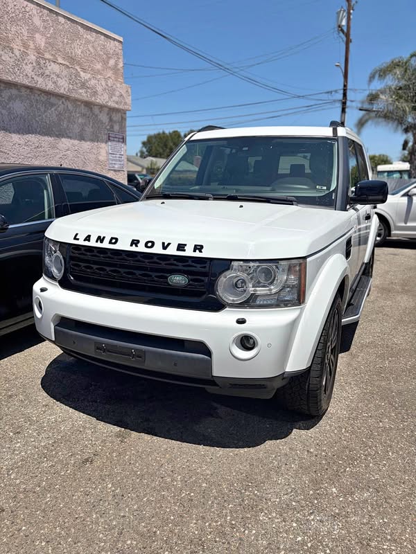 2013 Land Rover LR4 - HSE