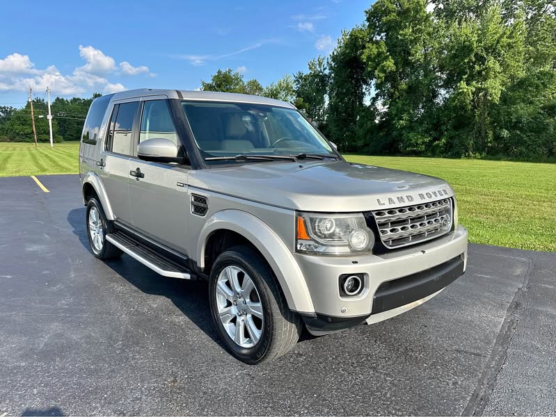 2016 Land Rover LR4 - HSE LUX Sport Utility 4D