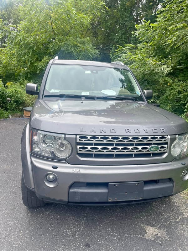 2011 Land Rover LR4 - HSE Sport Utility 4D