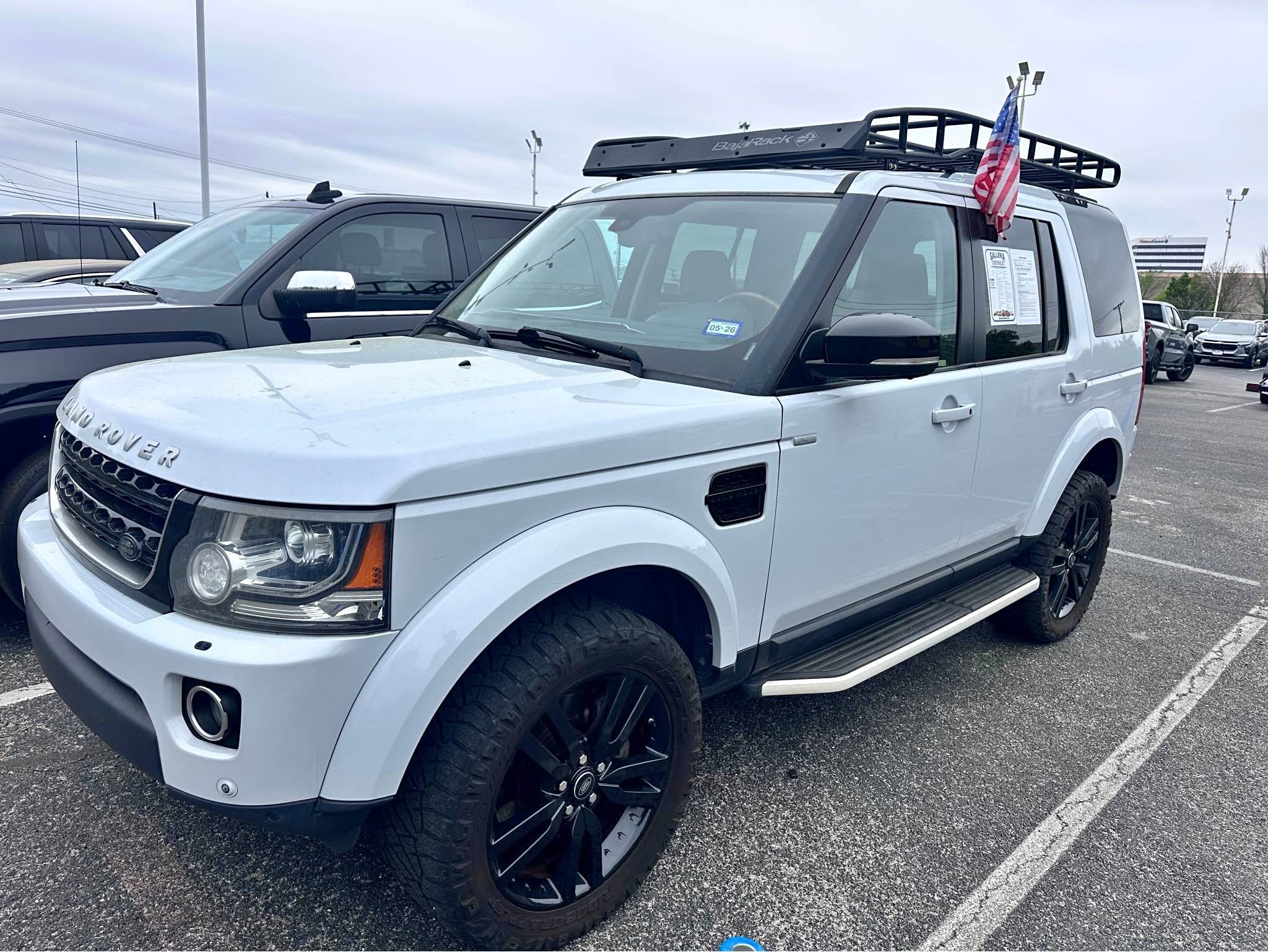 2016 Land Rover LR4 - Landmark Edition Sport Utility 4D