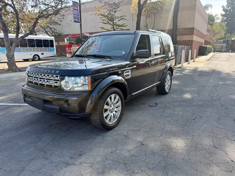 2012 Land Rover LR4 - HSE Sport Utility 4D