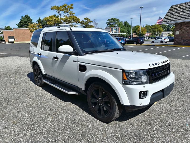 2016 Land Rover LR4 - HSE Sport Utility 4D