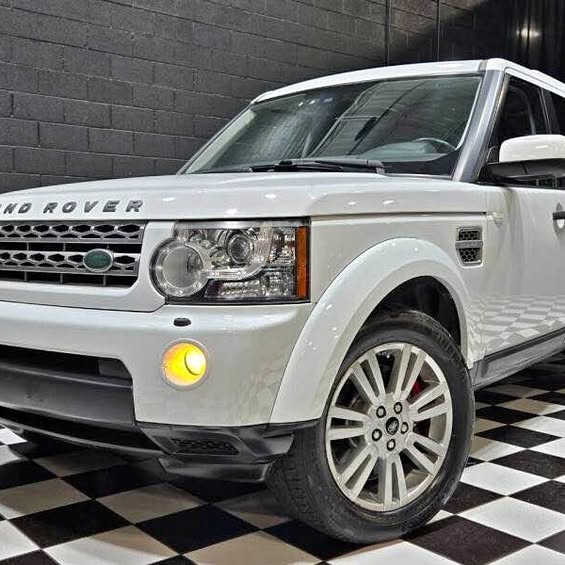 2011 Land Rover LR4 - HSE Sport Utility 4D