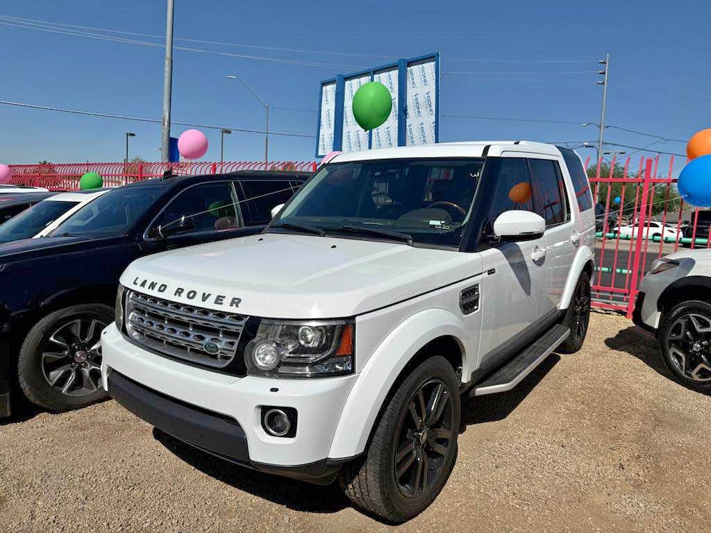 2015 Land Rover LR4 - HSE LUX
