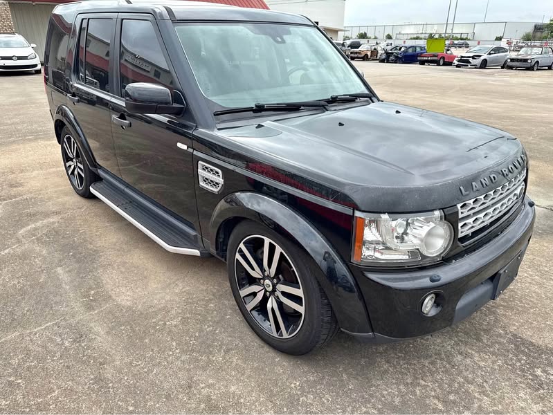 2013 Land Rover LR4 - HSE LUX Sport Utility 4D