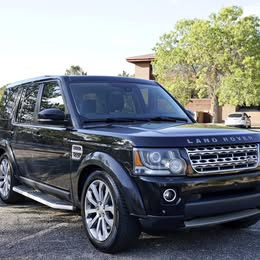 2015 Land Rover LR4 HSE Luxury
