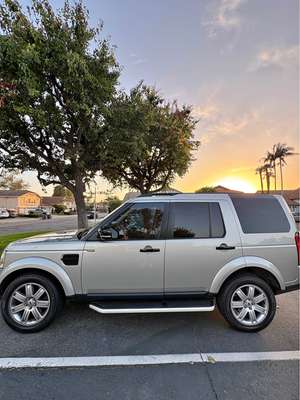 2015 Land Rover LR4 - Sport Utility 4D