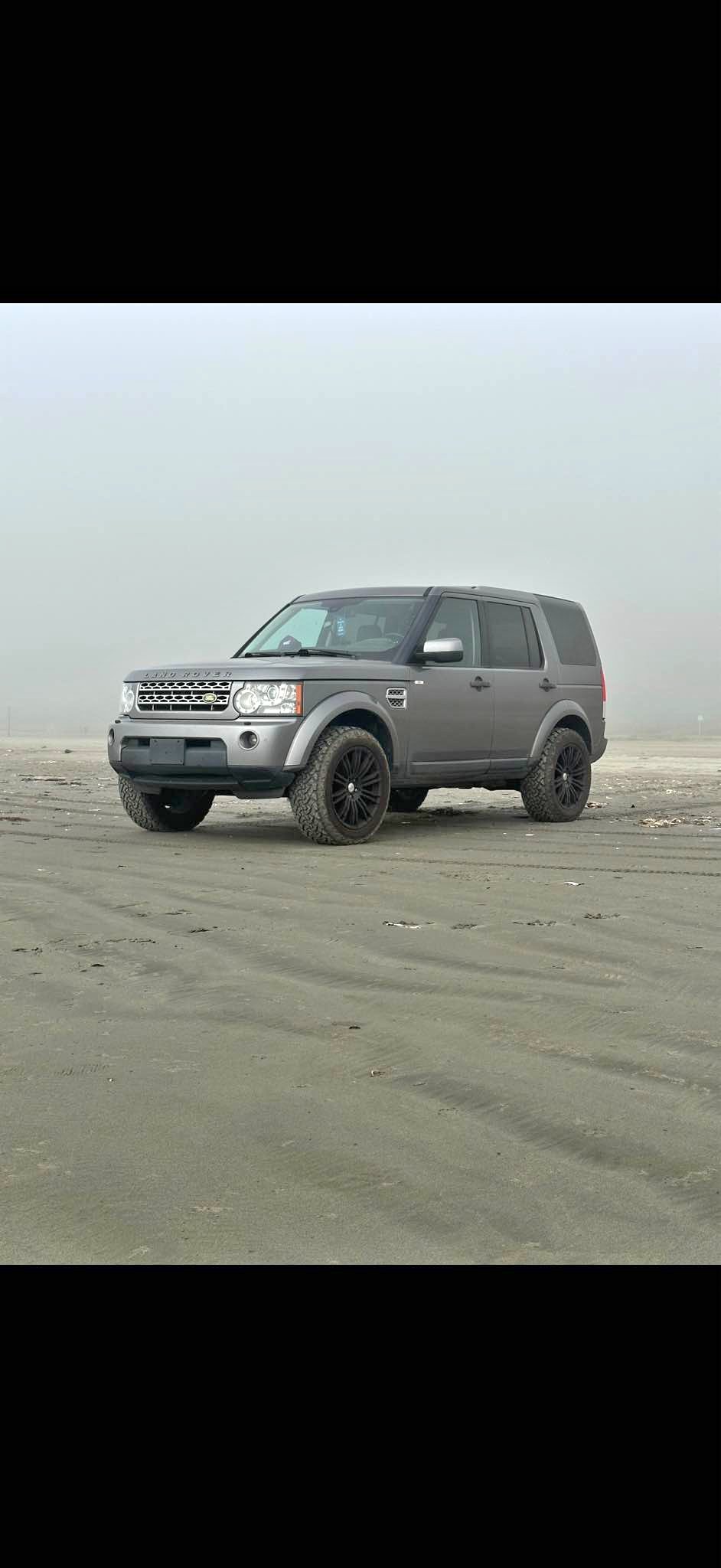 2010 Land Rover LR4 - HSE Sport Utility 4D