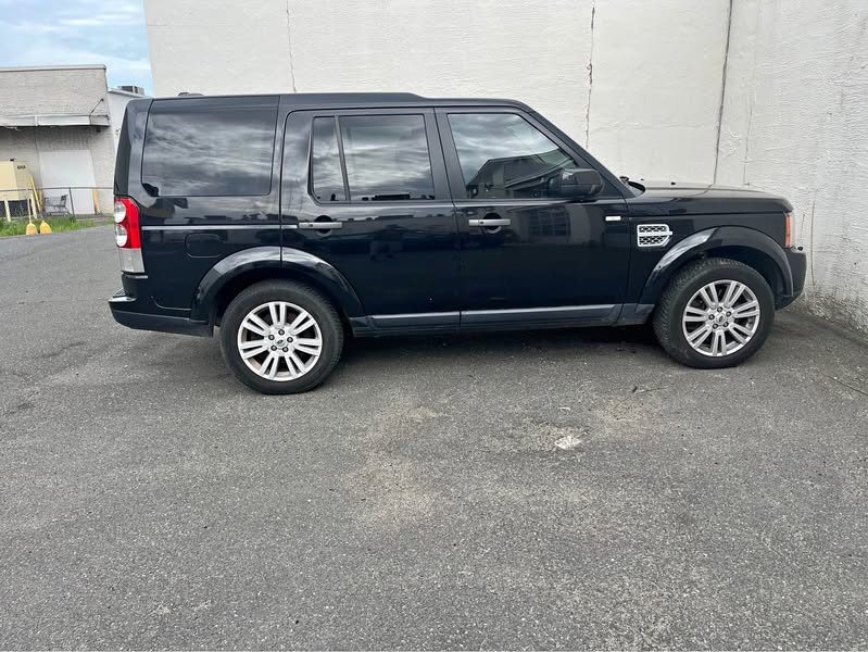 2012 Land Rover LR4 - HSE Sport Utility 4D