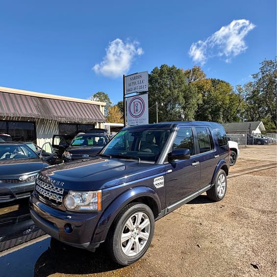 2013 Land Rover LR4 - HSE LUX Sport Utility 4D