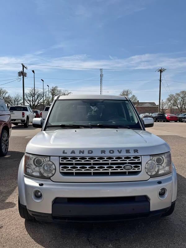 2012 Land Rover LR4 - HSE LUX Sport Utility 4D