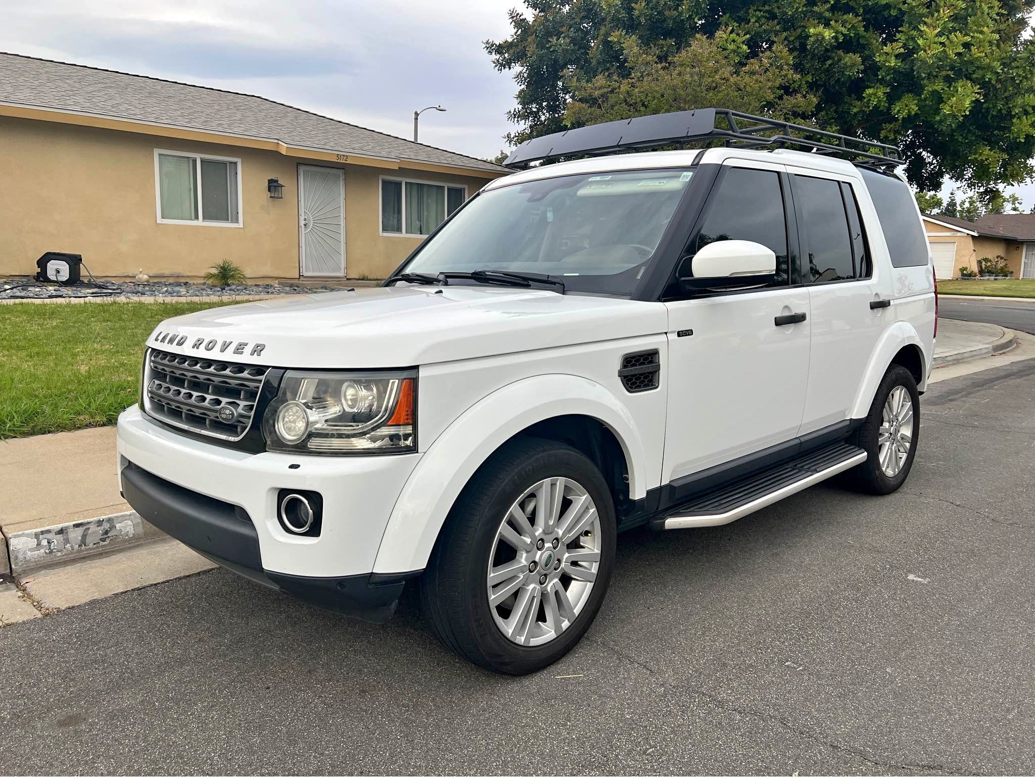 2015 Land Rover LR4 - HSE LUX Sport Utility 4D