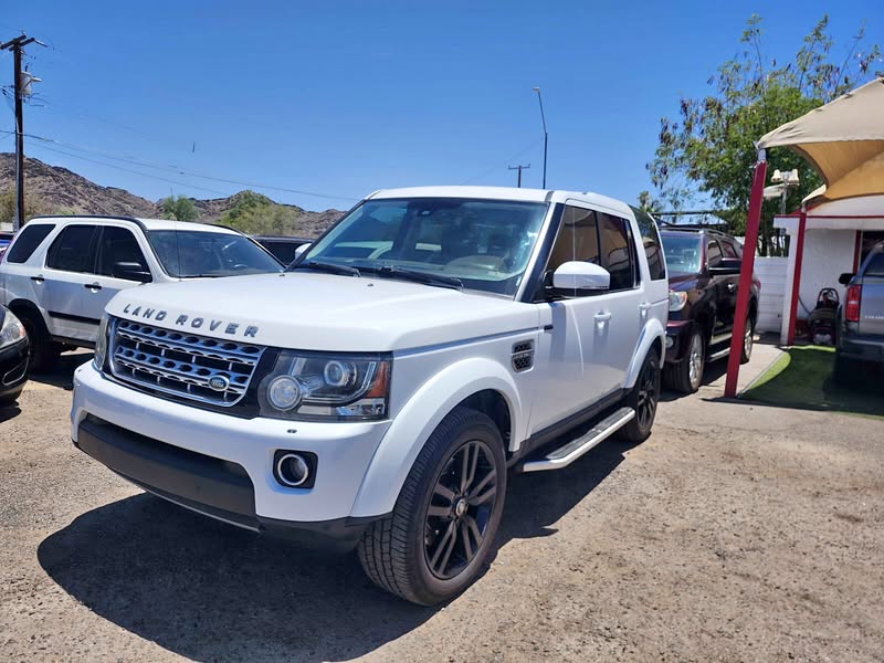 2015 Land Rover LR4 - HSE LUX Sport Utility 4D