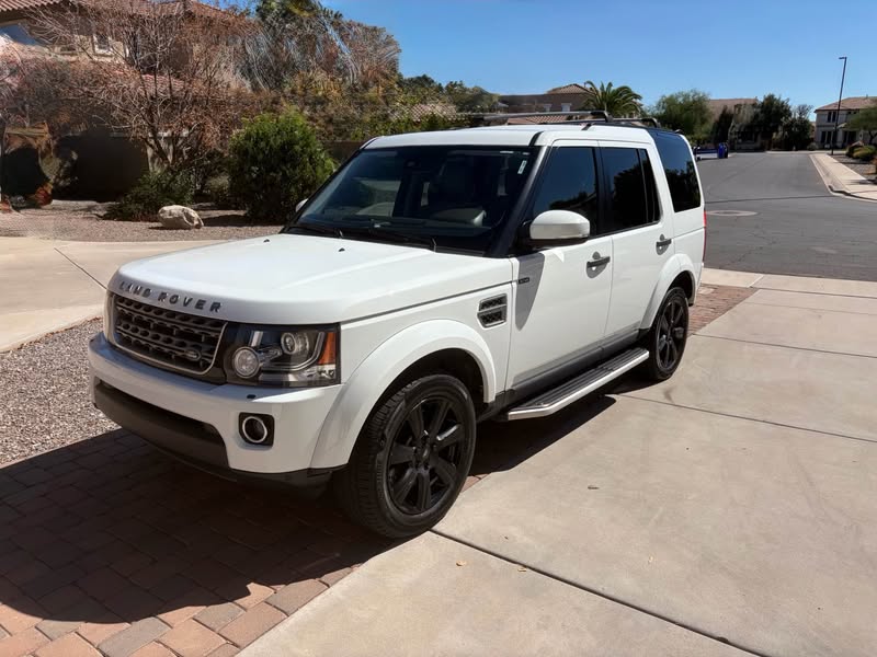 2014 Land Rover LR4 - HSE Sport Utility 4D