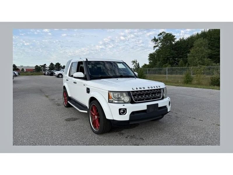 2015 Land Rover LR4 - Sport Utility 4D