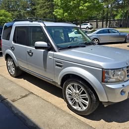2011 Land Rover lr4 lux  --loaded--