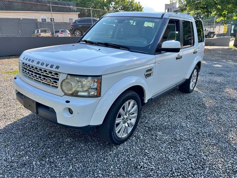 2013 Land Rover LR4 - HSE Sport Utility 4D