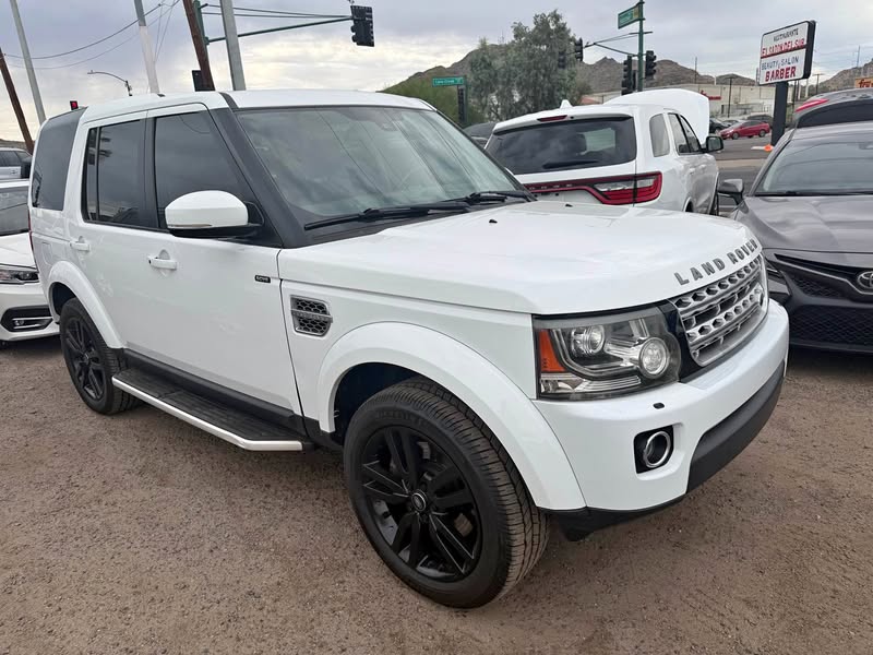 2015 Land Rover LR4 - HSE LUX