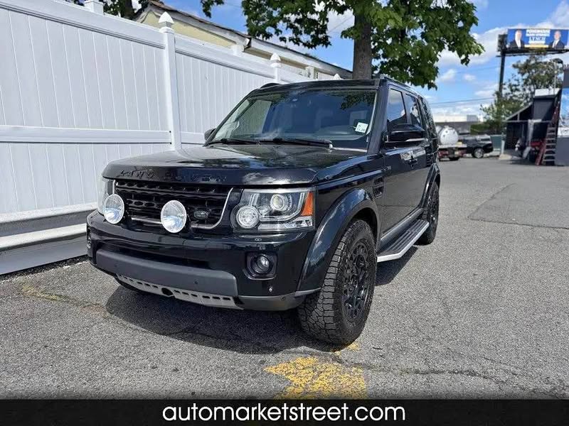 2016 Land Rover LR4 - HSE LUX Sport Utility 4D