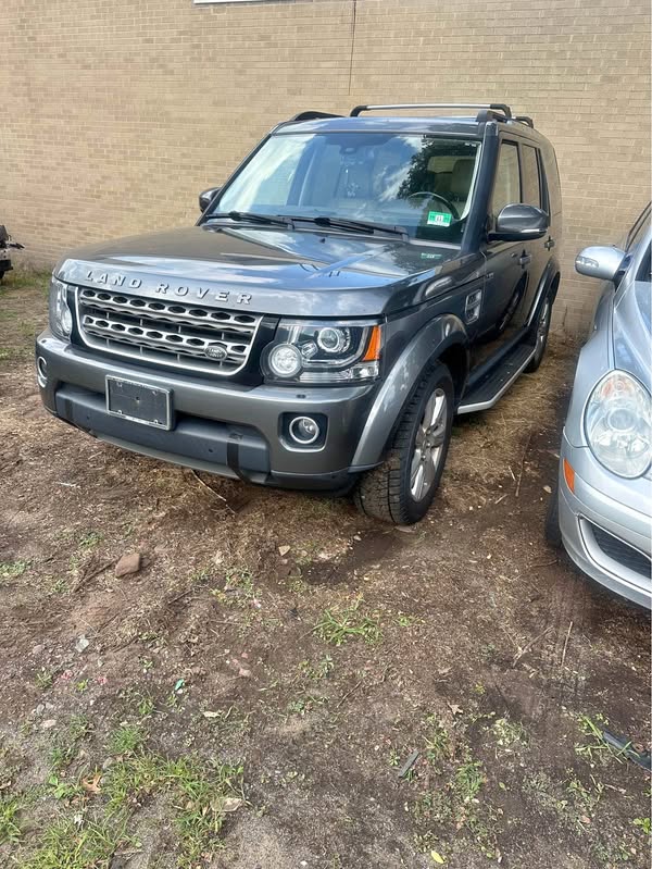 2016 Land Rover LR4 - HSE Sport Utility 4D